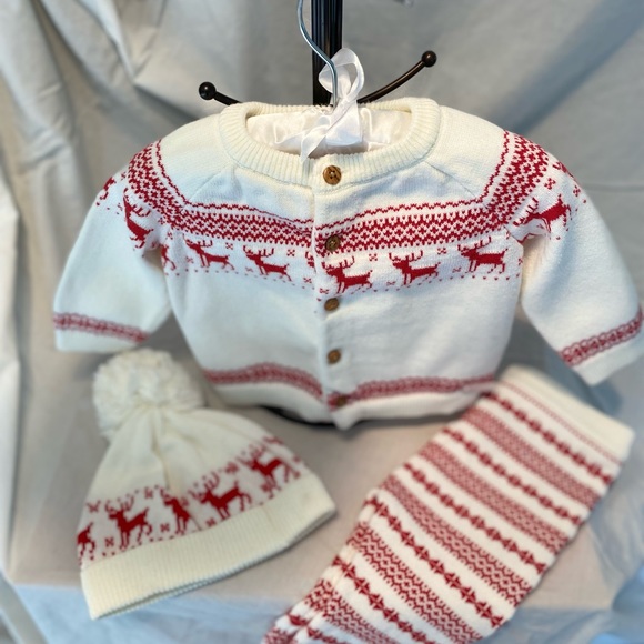 Janie and Jack. PERFECT CONDITION. winter baby set 3-6 months. Boy or Girl - Picture 2 of 5